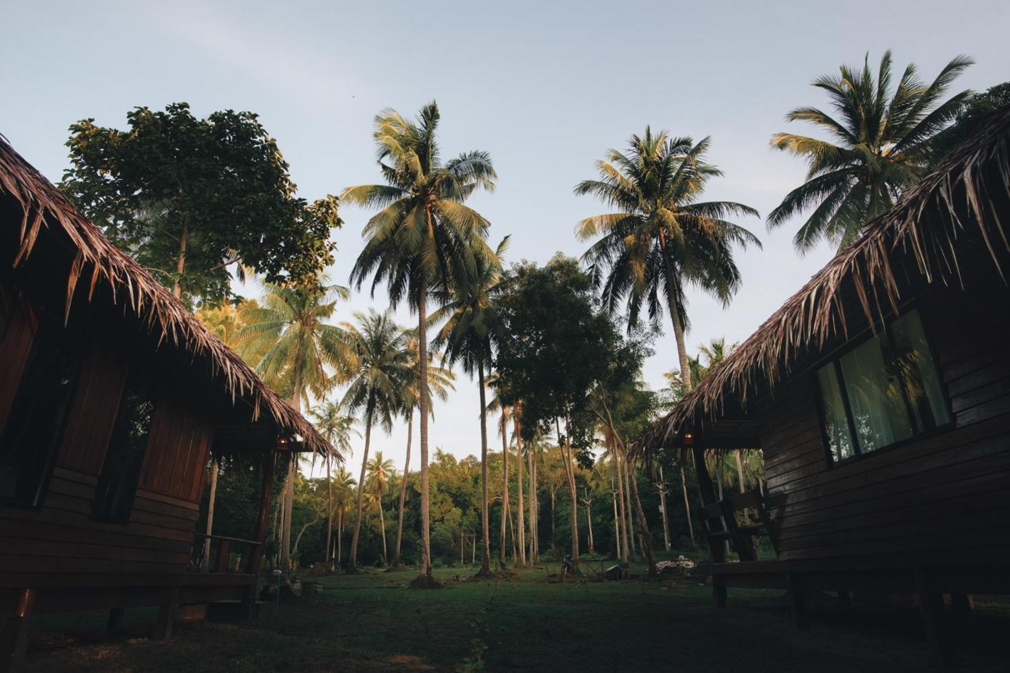Coco Canopy Boutique Resort Koh Jum Exterior foto